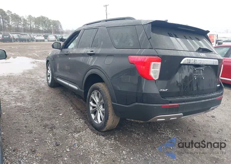 2022 Ford Explorer Xlt z USA, uszkodzony, nr VIN 1FMSK8DH3NGA57532